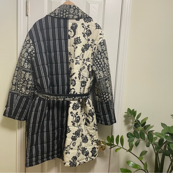 Avec Les Filles Quilted Robe Coat in a black and cream patch work L - Picture 4 of 10